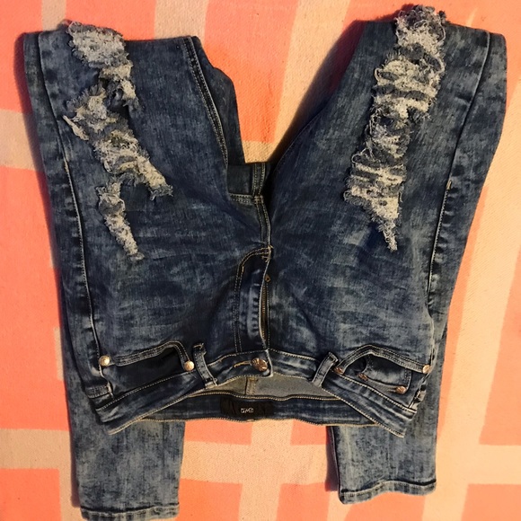 Jeans - Picture 1 of 1